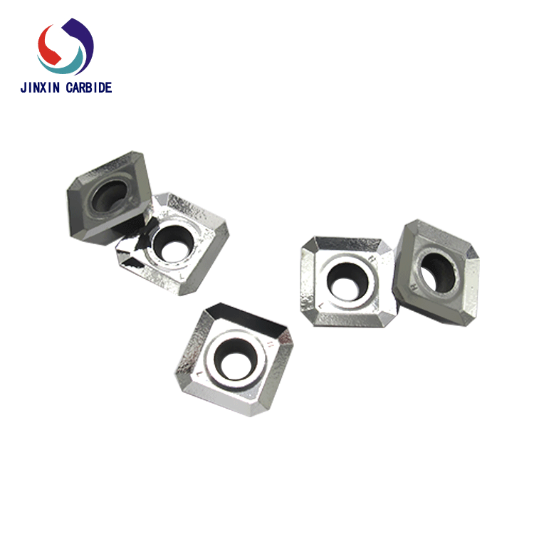 Por que as lâminas de metal-cerâmica são particularmente adequadas para o processamento de aço inoxidável?