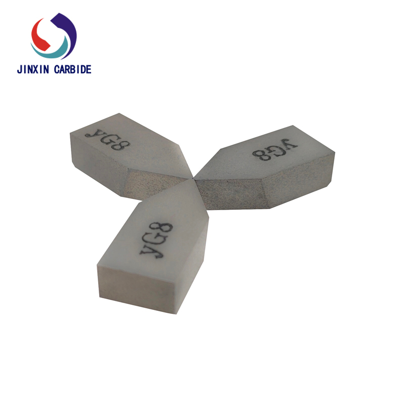 Inserções soldadas de carboneto de tungstênio YG8 C122 para torneamento de aço