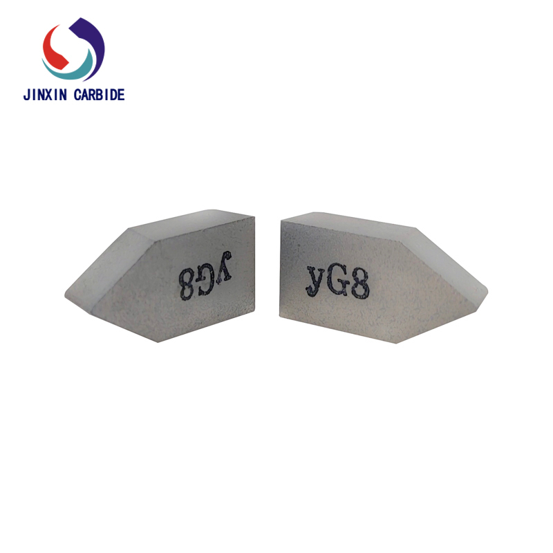 Inserções soldadas de carboneto de tungstênio YG8 C122 para torneamento de aço