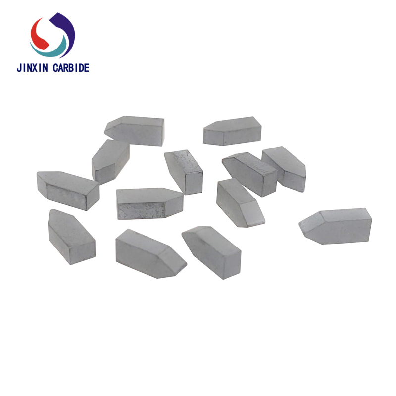 Inserções soldadas de carboneto de tungstênio YG6 C110 para corte de metal
