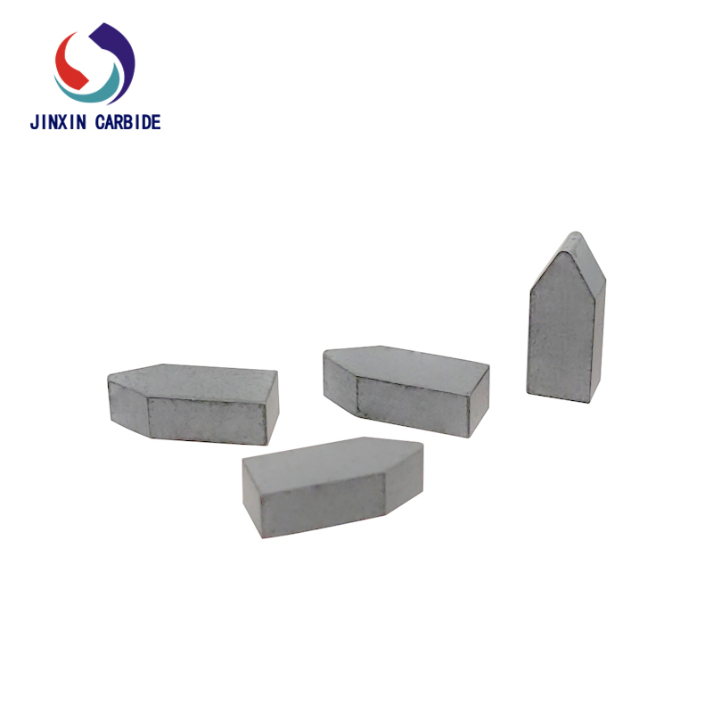 Inserções soldadas de carboneto de tungstênio YG6 C110 para corte de metal